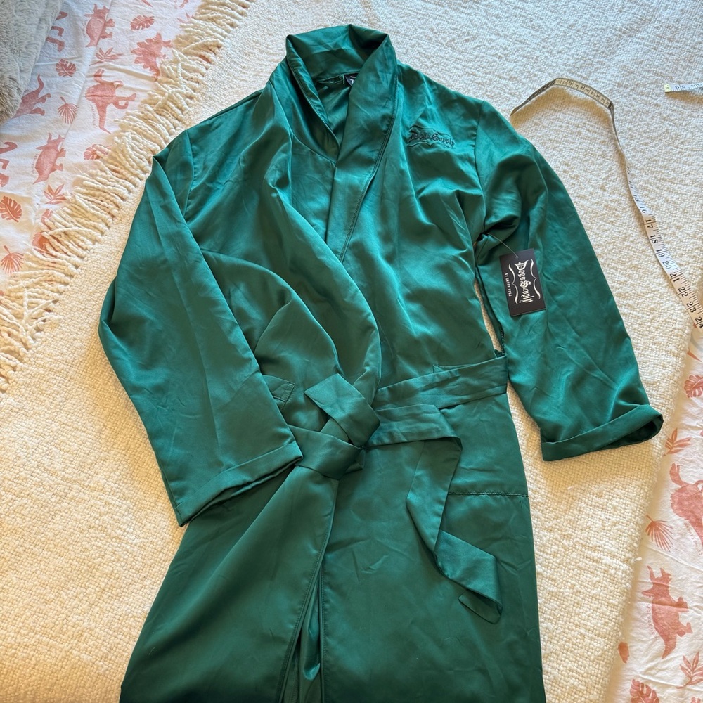 NWT Snoop Dogg Green Satin Robe medium